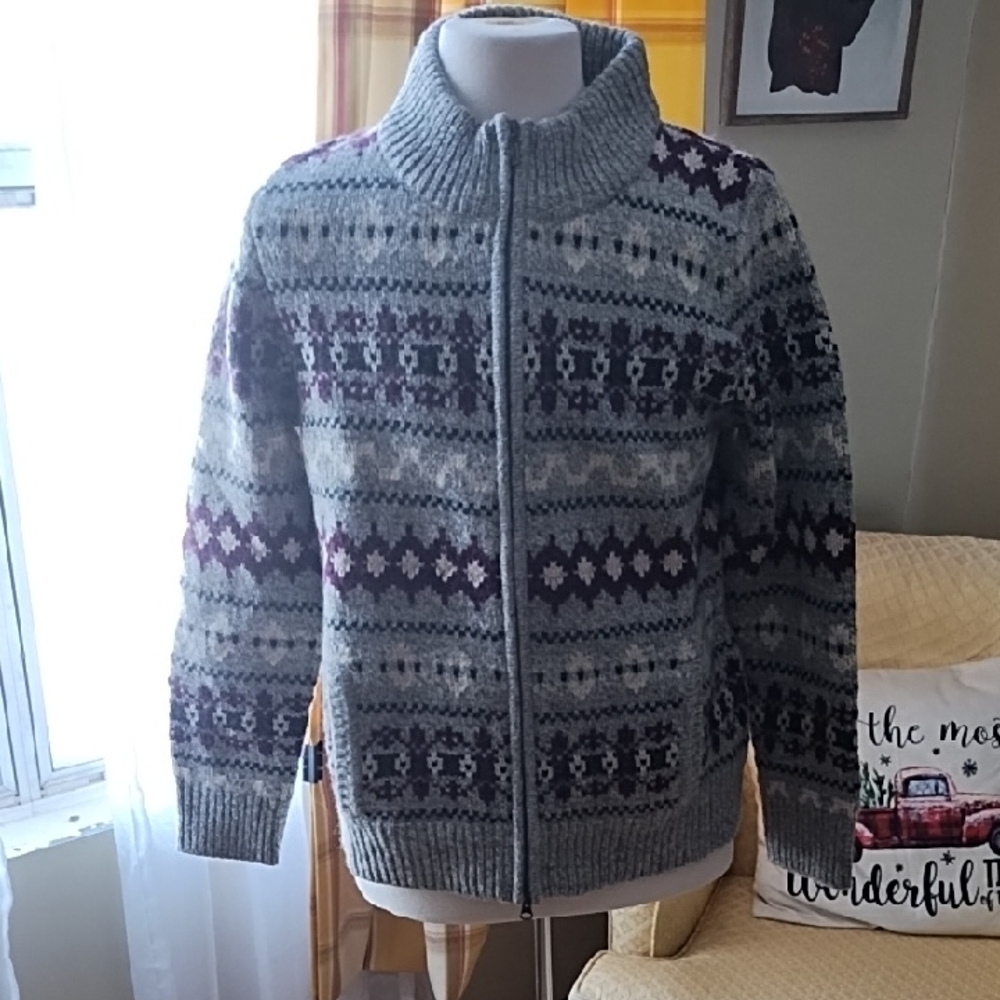 LL bean Gray And Maroon Fair Isle Lambs wool Sweater XL